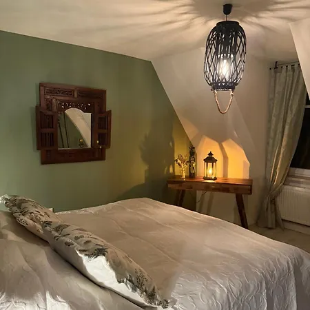 Haus Der Geschichten Apartment